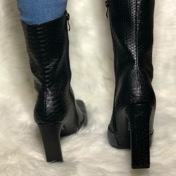 Snakeskin Black Boot - Picture 4 of 4